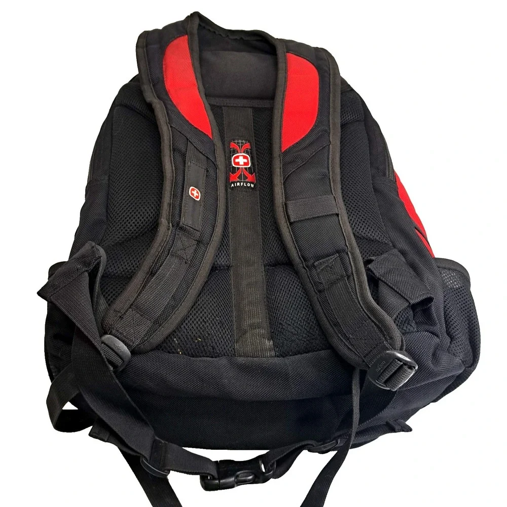 SwissGear Maxxum Black Red Laptop Travel Backpack Heavy Duty Padded Media Pocket
